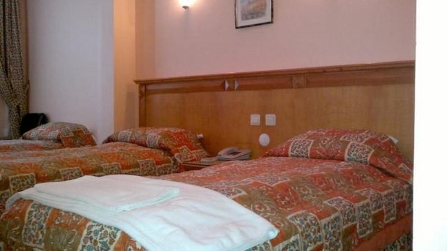 Yalta Hotel Истанбул Удобства снимка
