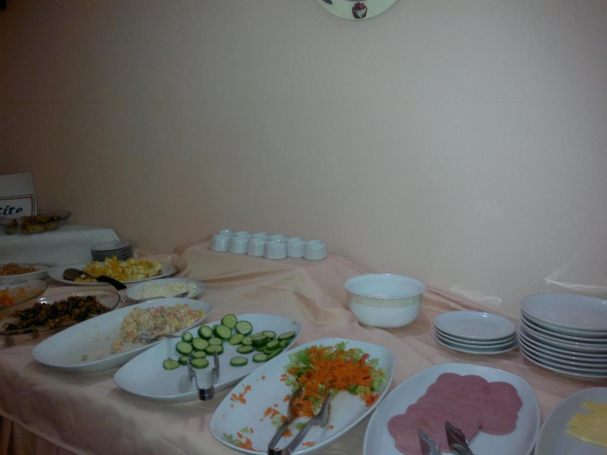 Yalta Hotel Истанбул Екстериор снимка